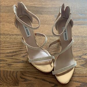 Steve Madden rose gold heels